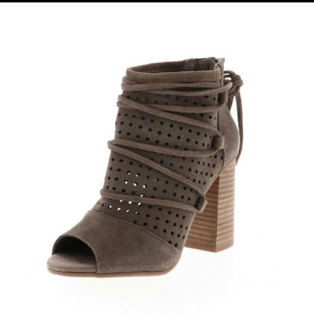 Very Volatile Peep Toe Booties size 7